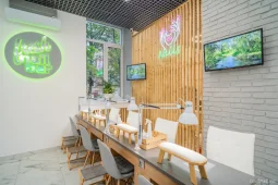 студия маникюра и педикюра fresh nail bar на молодогвардейской улице фото 2 - nailrus.ru
