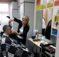 парикмахерская самая самая на юбилейном проспекте фото 2 - nailrus.ru