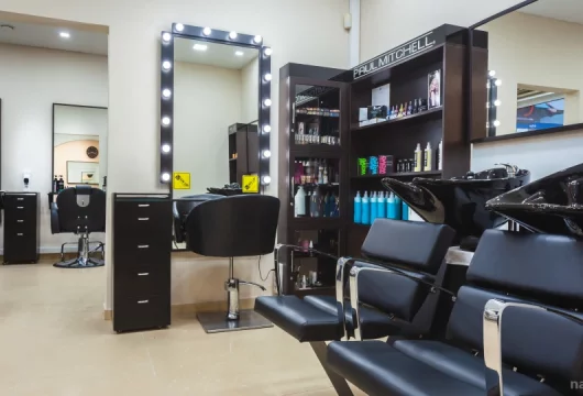 салон красоты paul mitchell на улице зои и александра космодемьянских фото 14 - nailrus.ru