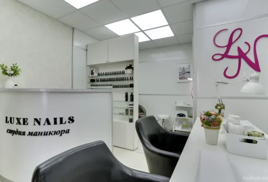 студия красоты luxe nails&beauty на улице шолохова фото 4 - nailrus.ru